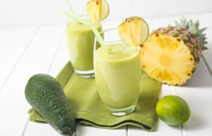 avocado pentru idei de mic dejun cu avocado și ananas de lămâie de lămâie, făcând rețete simple
