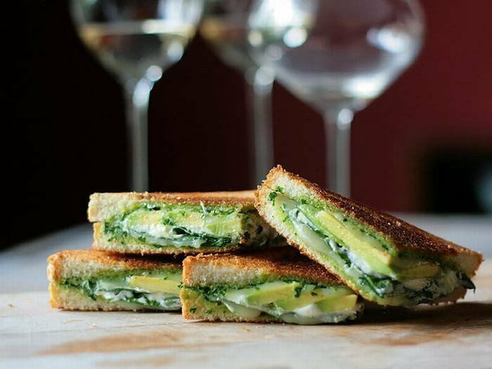avocado retete pentru a se bucura de sandvișuri mini pentru o petrecere poate fi combinat cu vin alb delicios