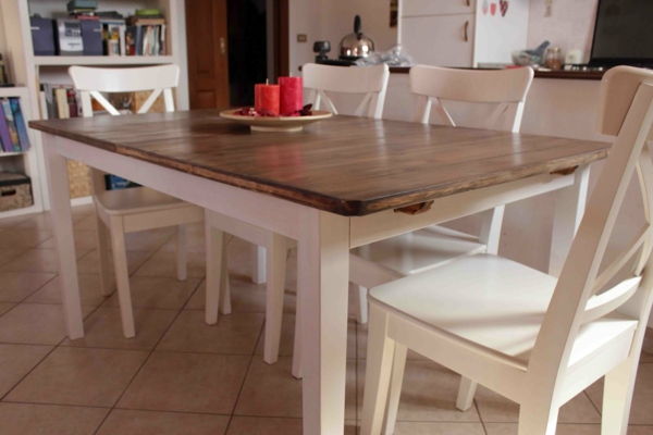 țăran-sufragerie masă de lemn