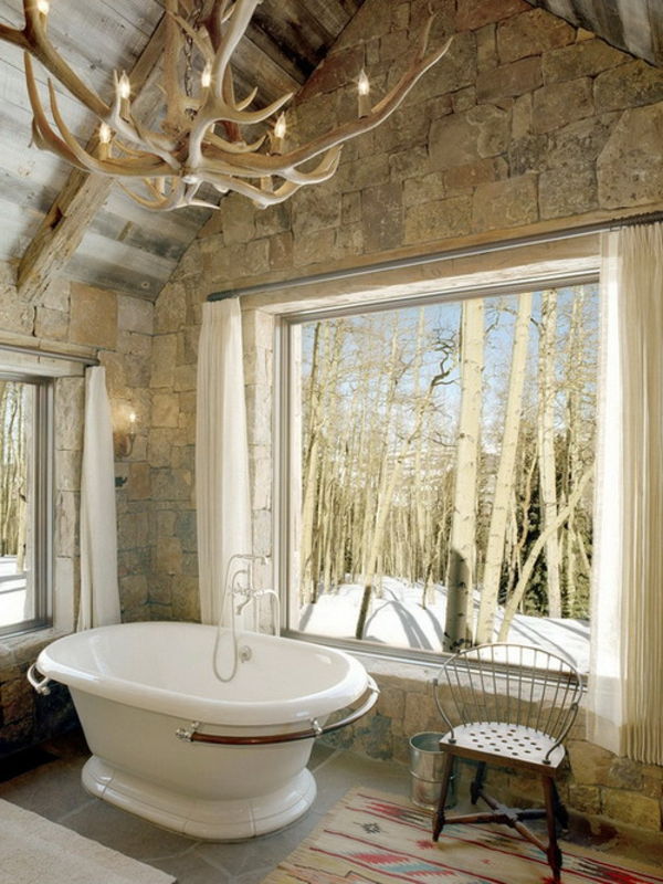 badrumsmöbler-in-house-stil vita vackra-bath