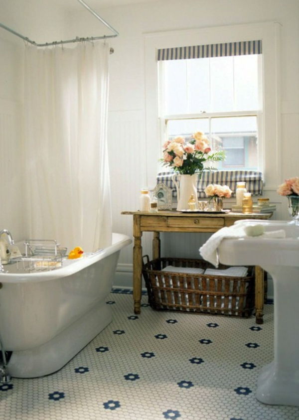 meble łazienkowe-in-house-style-biało-zasłony
