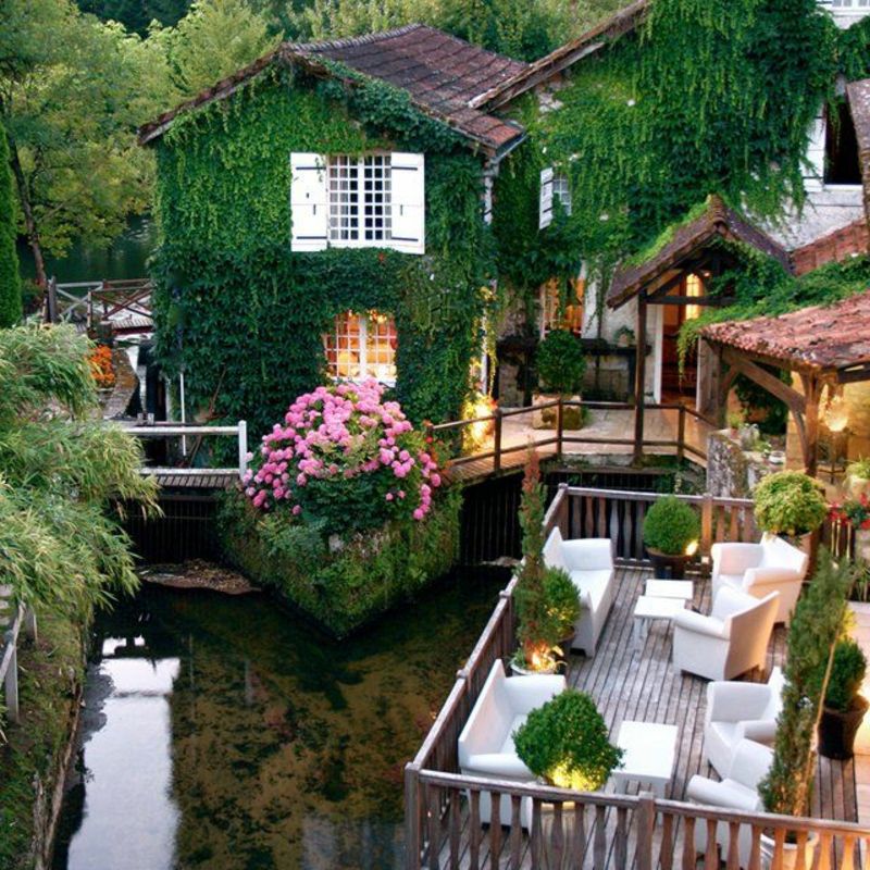balkong-planting Gorgeous-house-med-mye-grønne