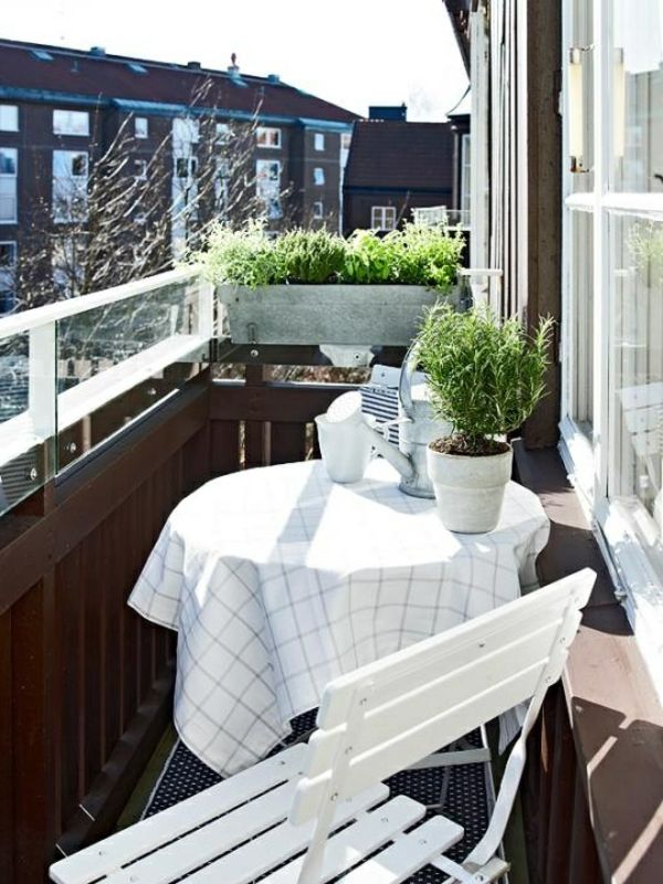 balkong möbel balkong-försköna-balkong-deco-idéer-balkong-design - white-bänk balkong