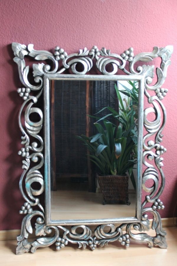 barock-spegel-med-silver-ram-elegant-look-mycket-vacker-rosihe trollstav