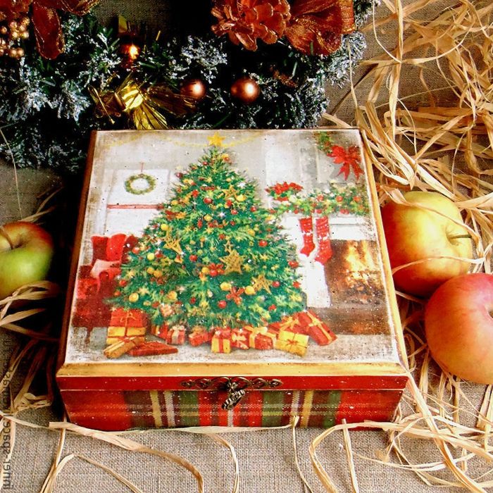 Papuoškite medinę dėžę su dekupažo technika, užpildykite saldumynus ir mažas dovanas, dovanų idėją Kalėdoms