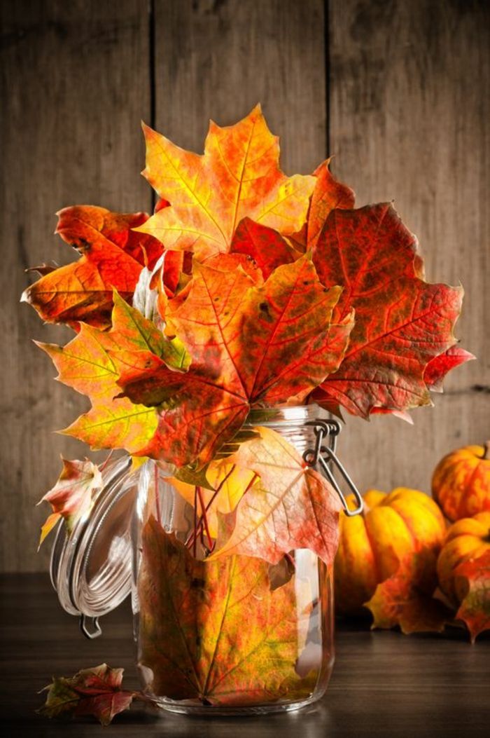 dekoracja jesienna, słoik, pojemniki szklane, wazon, dekoracja stołu, dynia