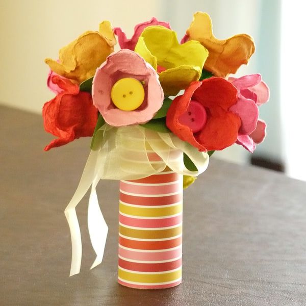 pohrať s prácou v krabičke-váza-s-farebné kvety