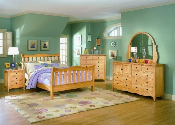 notranja hiša stilu spalnica - leseno pohištvo