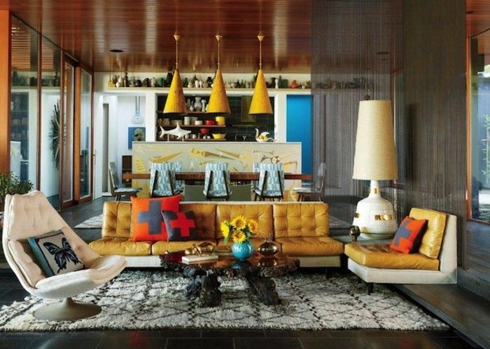 beige-wohnideen-för-vardagsrum-färgelement-chic soffa