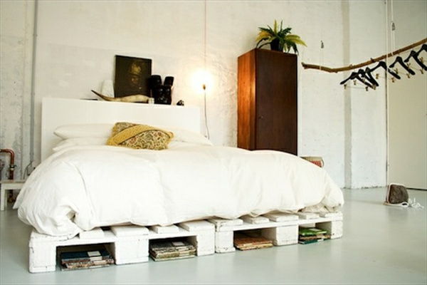 bed-van-pallet-in-wit - prachtig design - modern design