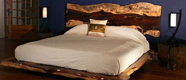 säng med-en-sänggavel-of-äkta trä