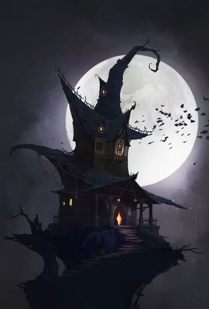 Halloween fotografeert het huis van een heks 's nachts veel vleermuizen de volle maan schijnt