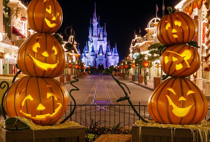 Halloween v Disneylande je sen mnohých - šesť tekvíc Halloween vtipné obrázky