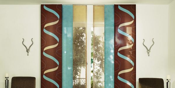 albastru-și-maro-modern-culisante-cortina-frumos apartament