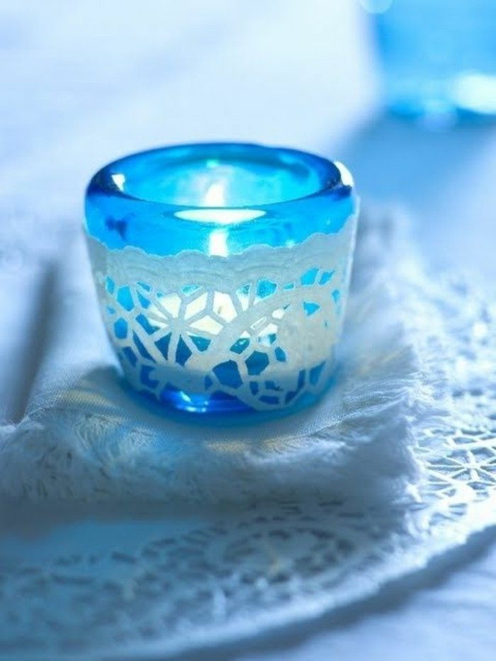mėlyna-vaizdas žvakė su snaigių