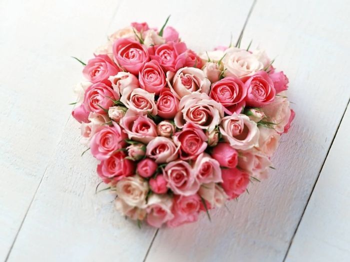 Srce vrtnic, romantičen šopek, popolna darilna ideja za drago ženo, kraljica med rožami