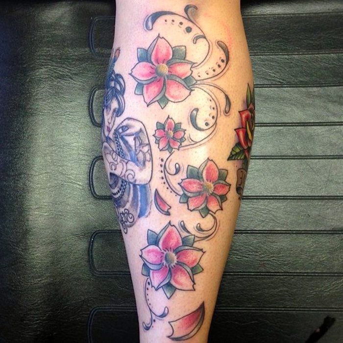 floare tatuaj tatuaj, tatuaj mare pe picior cu flori de cires roz