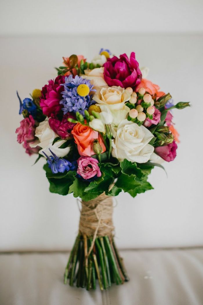 buketter-med-vackra-blommig dekoration-deco-med-blommor-färg Bouquet