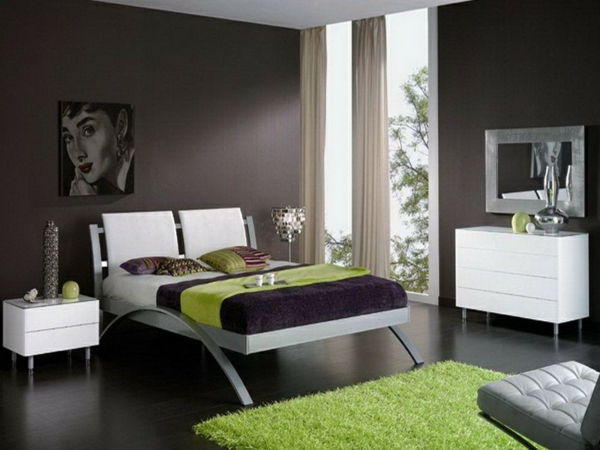brun-møbler-brun-vegg design grønn