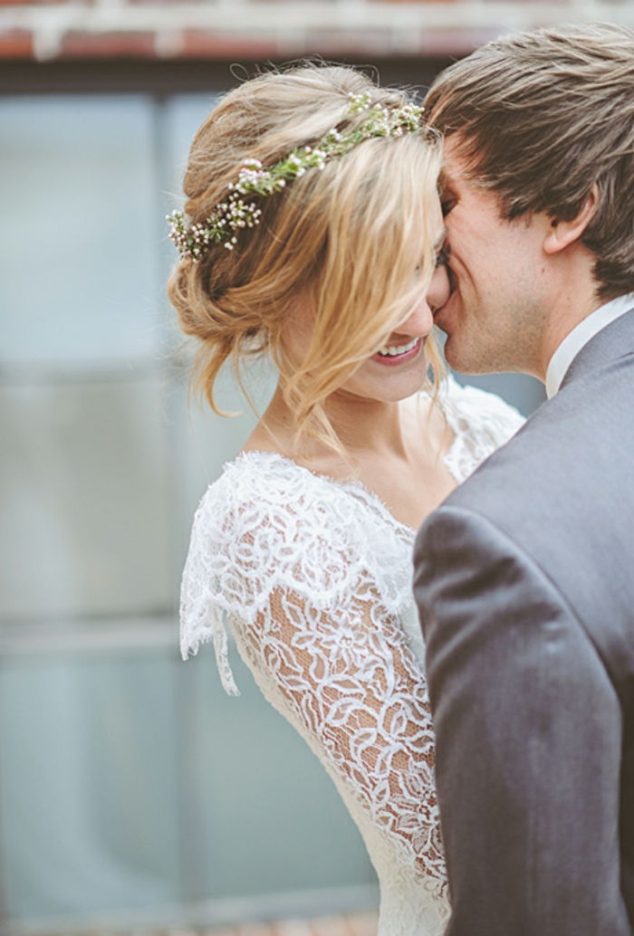 bridal fiori-birre-e-sposo-to-kiss acconciatura-con-