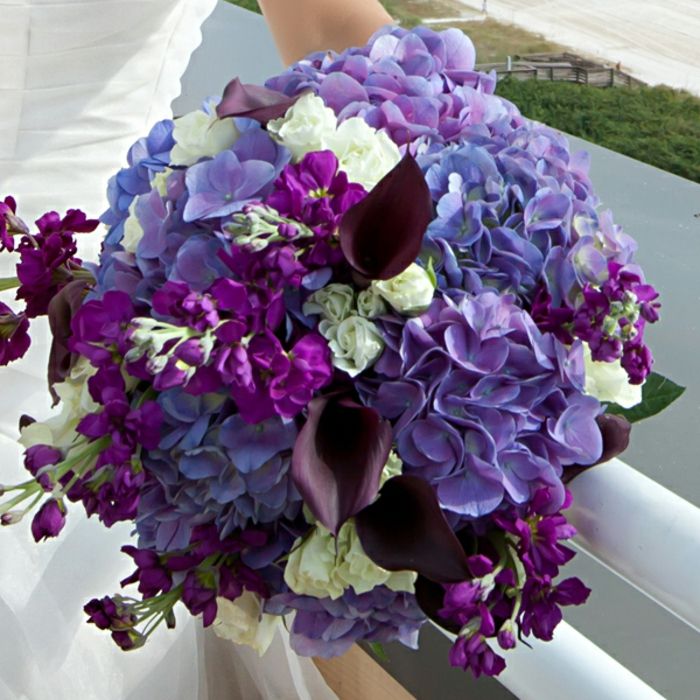 brautstrauß-gražūs-idėjos-Hochzeitsdeko-vestuvių dekoravimas-kėlimo-violetinis