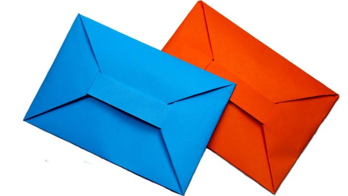 ett blått och ett rött kuvert på en vit bakgrund - tinker kuvert