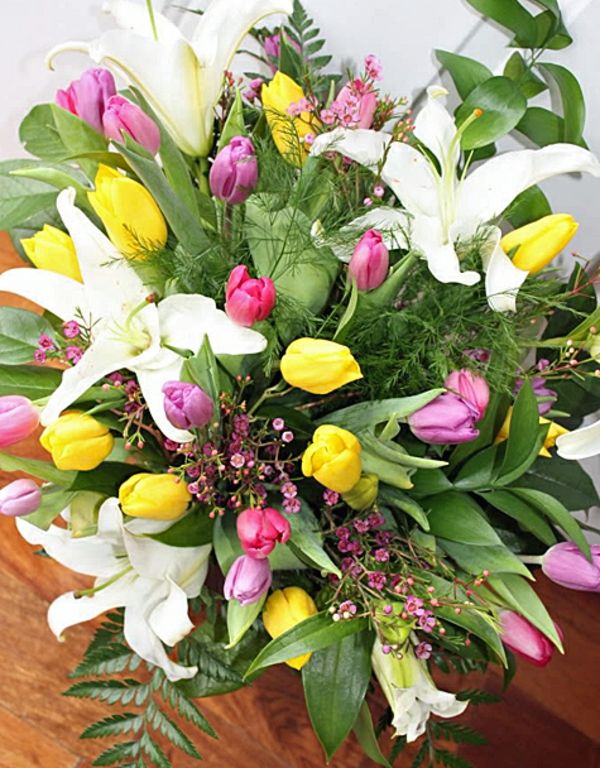 colorat-flori-Paști flori aranjamente-te de luare lalele frumoase