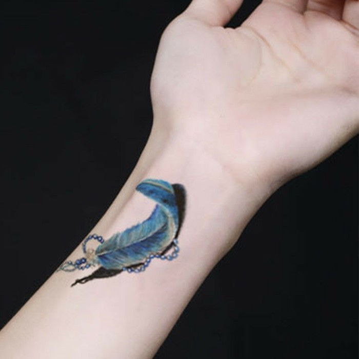 Kleurrijke Feather Tattoo Vrouwen Tattoo