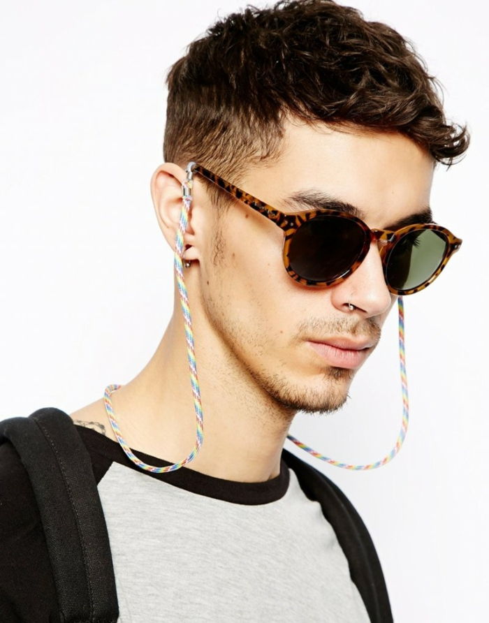 Coachella mode glasögon med kedja färgstarka idéer extravaganta män leo tryck glasögon piercing näsa öron