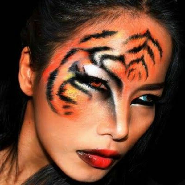 cool mergaitė-make-su-sexy-tigras