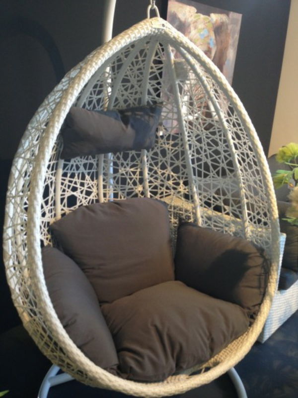 cool-elegant-korg hängande stol