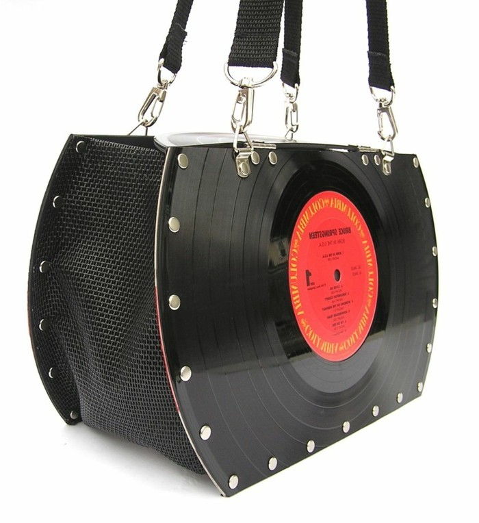 deco-of-schotel-a-heel-nice-looking-bag-of-old-grammofoon
