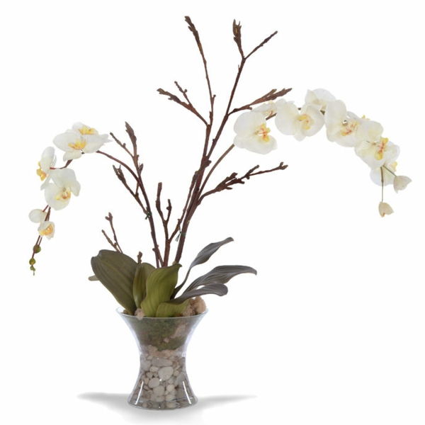 decoratie met orchideeën witte achtergrond en kleine decoratieve stenen