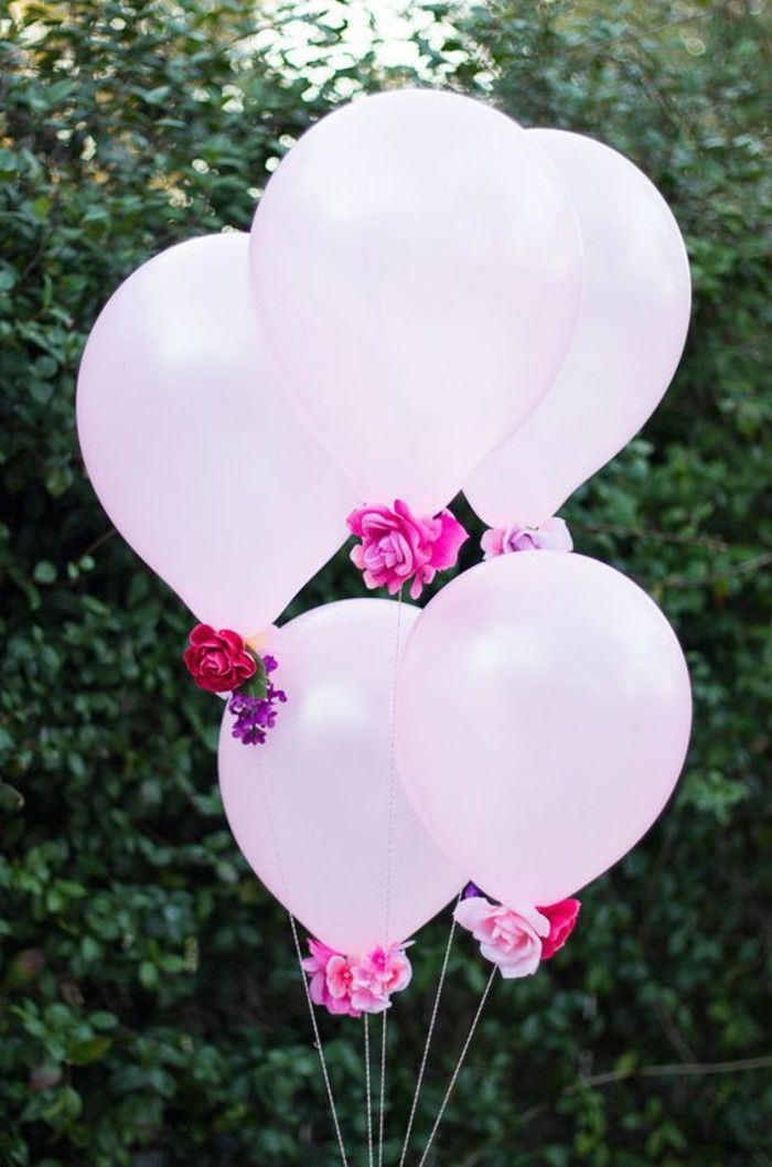 Deco-į-krikštynų balionai-su mažais-rožių dekoruota-the-gražus sodas