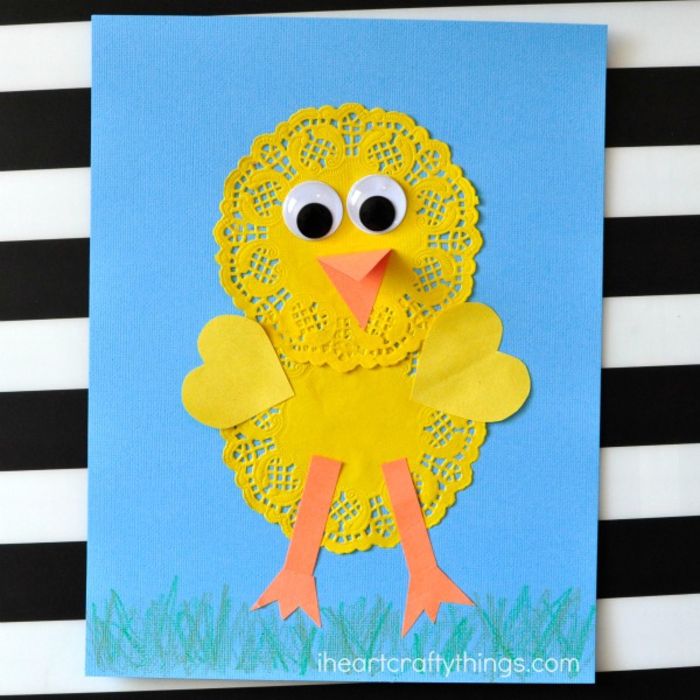 lage sjarmerende postkort selv, håndverk med barn, ideer å inspirere, gul kylling laget av papir