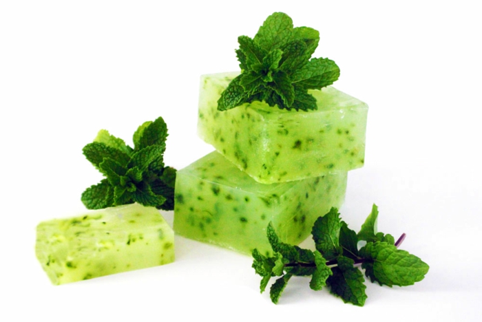 DIY-såpe-peppermynte-glyserin-grønn-såpe
