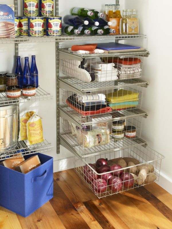 taupykite erdvę virtuvėje su vielos lentynomis