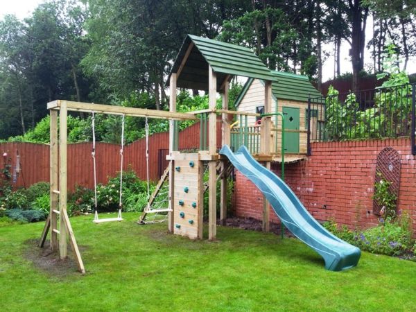 a-čudovit otrokom house-to-play-v-vrtnarske