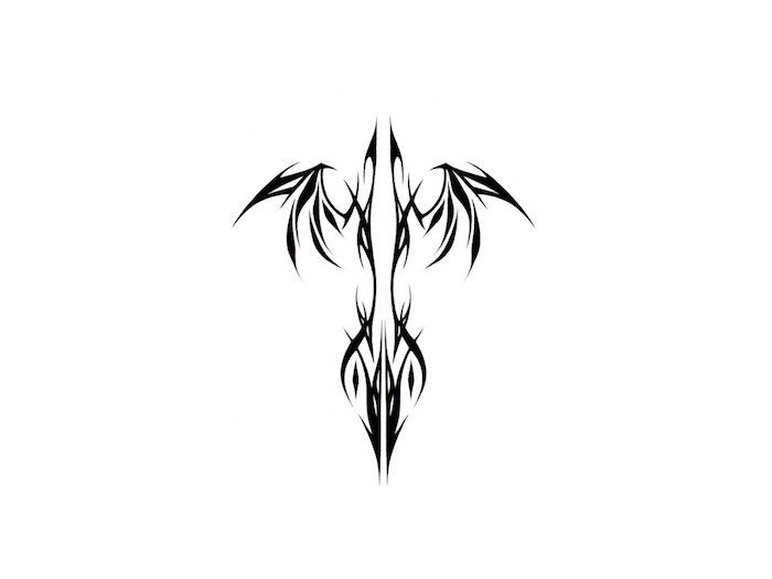 kleine zwarte vliegende feniks met zwarte veren - idee voor een phoenix-tatoeage