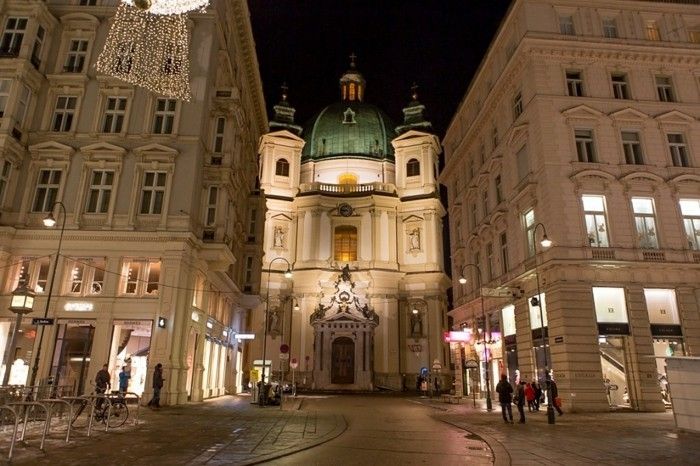 Arhitectura -Austria-baroc unic Petru Biserica-in-Viena