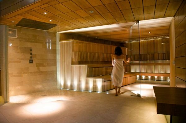 elegantný pôsobiaci-sauna so sklenenou ãelnej