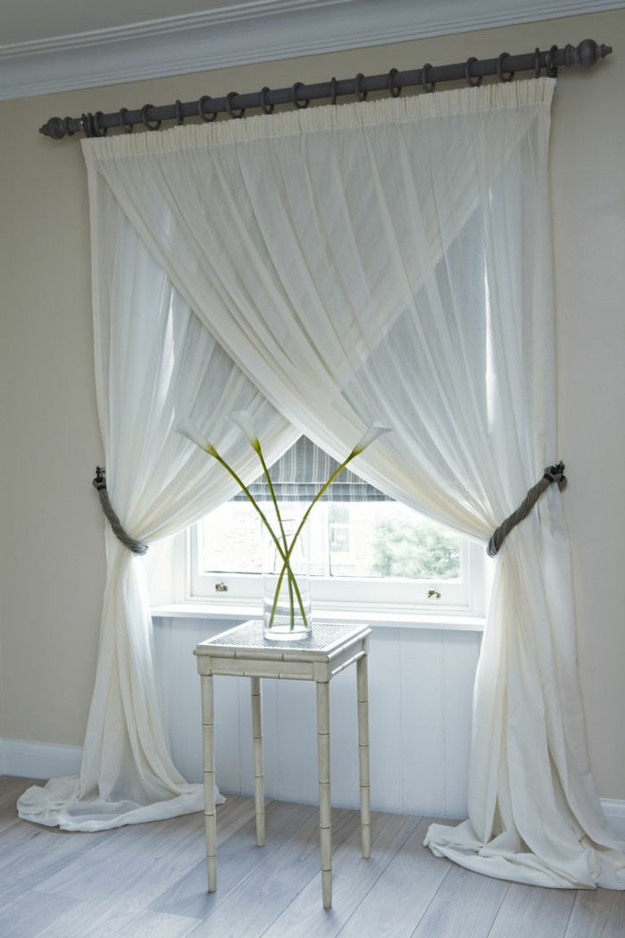 elegante gardin-ideer hvit-gjennomsiktig-saken