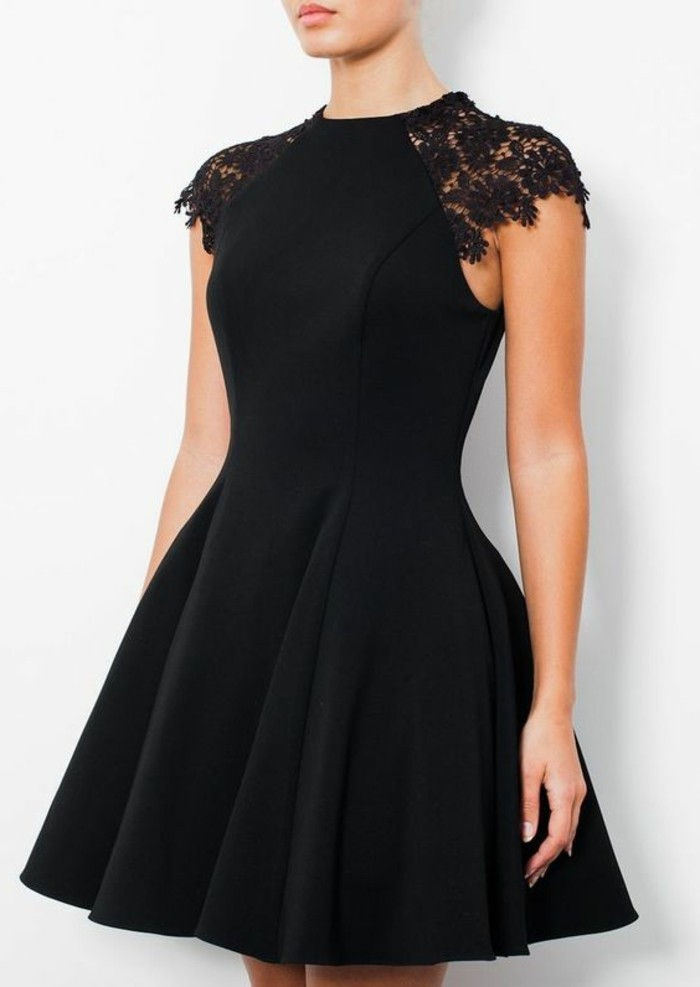 elegantiškas ponios mados juoda suknelė-su nėrinių-Dame-moteris-šalis