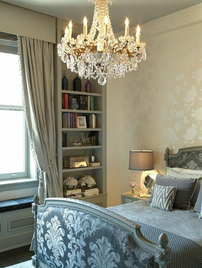 Elegantný dizajn-by-schlafzimme-s-a-nádherné-luster