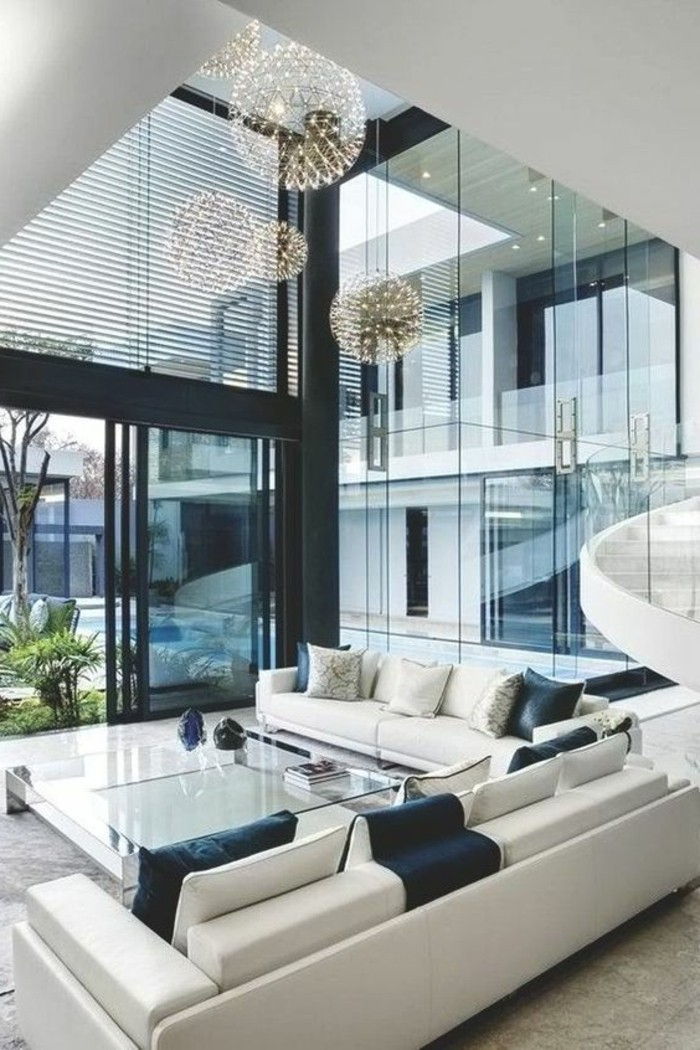elegant-living-in-white-färg-med-modern tak paneler