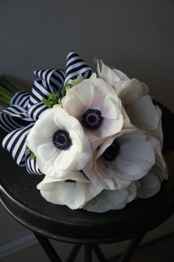 anêmonas incrível-Bouquet-em branco