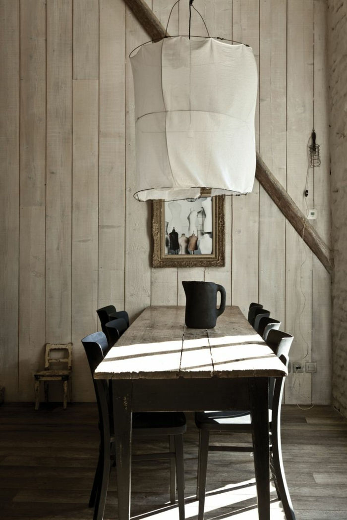 fantastisch interieur-modern-rustiek-witte lamp-tafel-stoelen-modern-cottage meubels