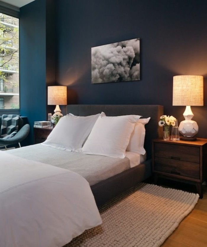 color-benzín-in-izbe-moderné bed-and-two-lôžková Lamp útulné-ambiente