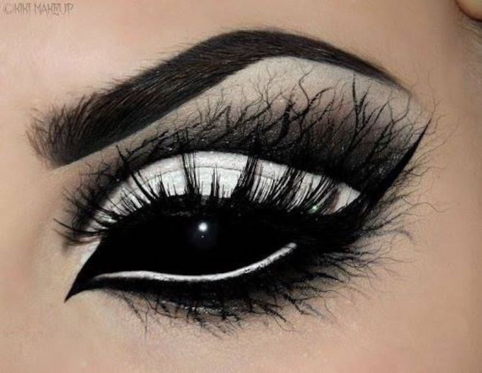 siyah tam kabuk kontakt lens, siyah ve beyaz Cadılar Bayramı makyaj