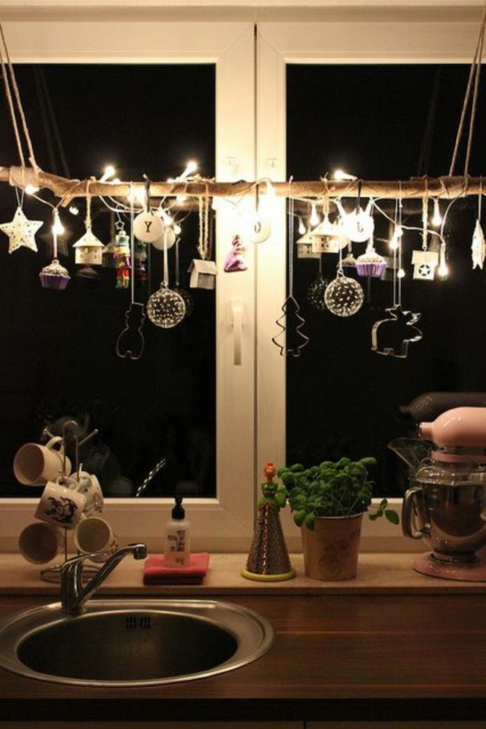 fönsterdekorationer-jul-hängande-dekoartikel
